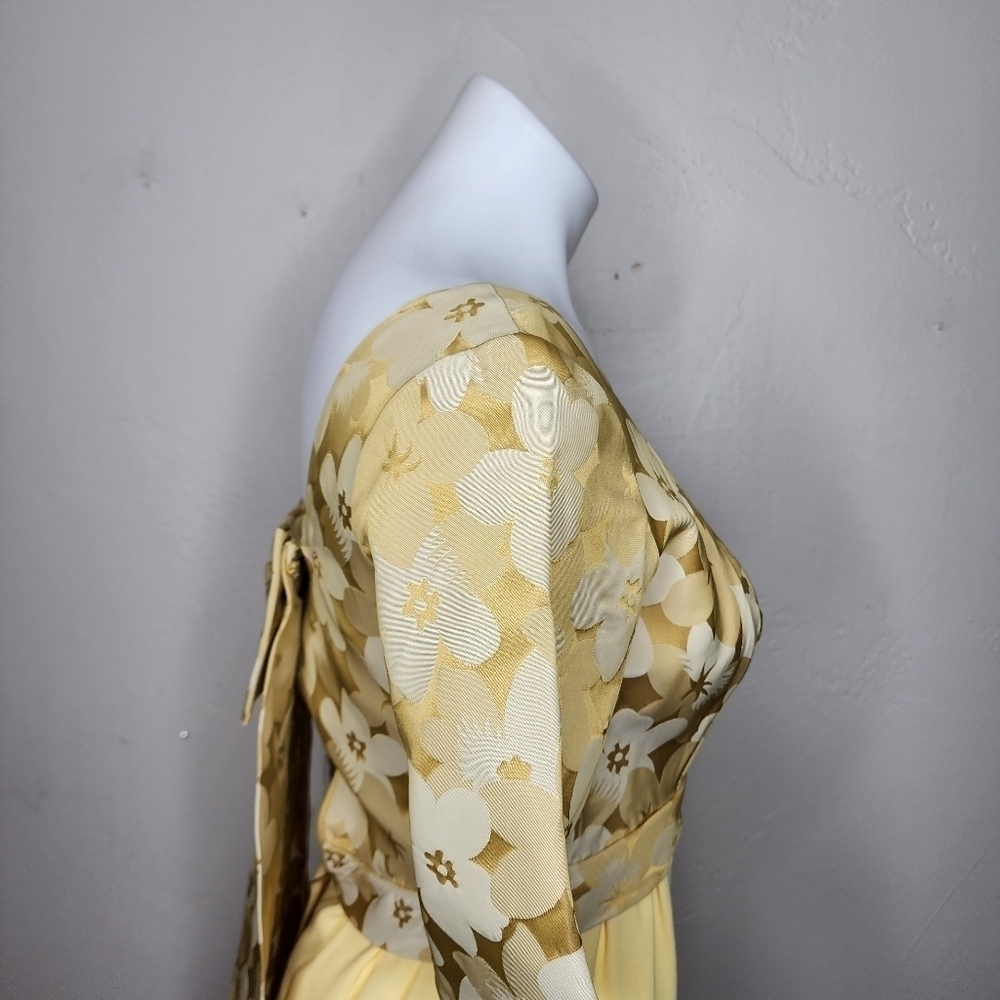 Stunning Vintage Yellow and Gold Brocade and Crepe Maxi Dress With Train - Picture 11 of 17